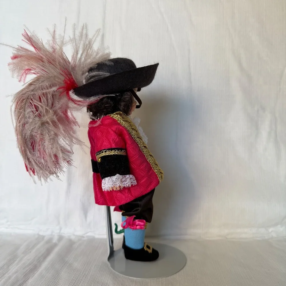 Madame Alexander 8